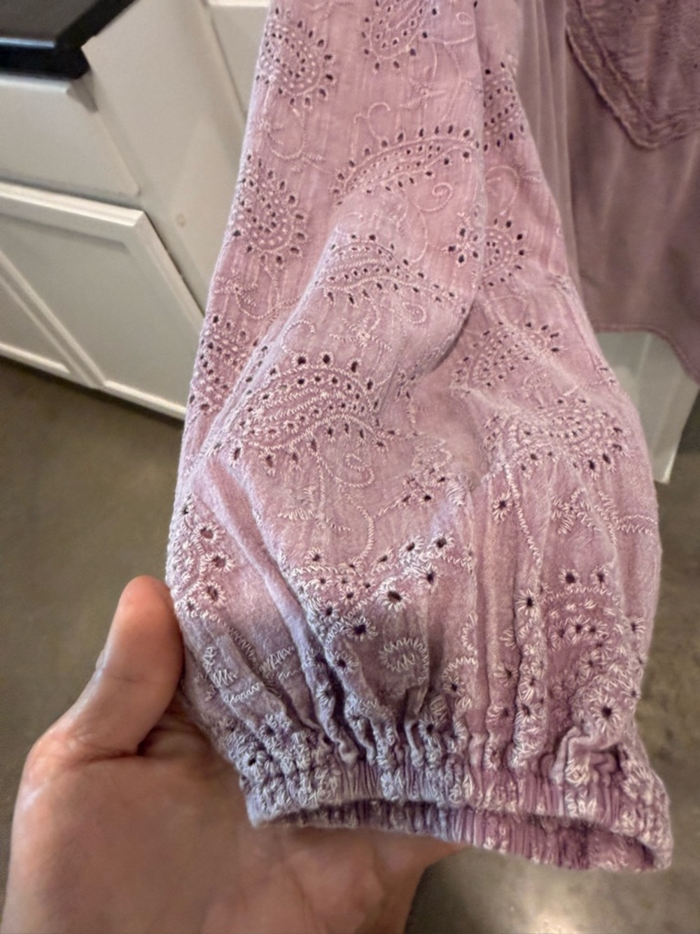Easel brand Lace Heart Pullover shirt- Dusty Mauve - Picture 3 of 4